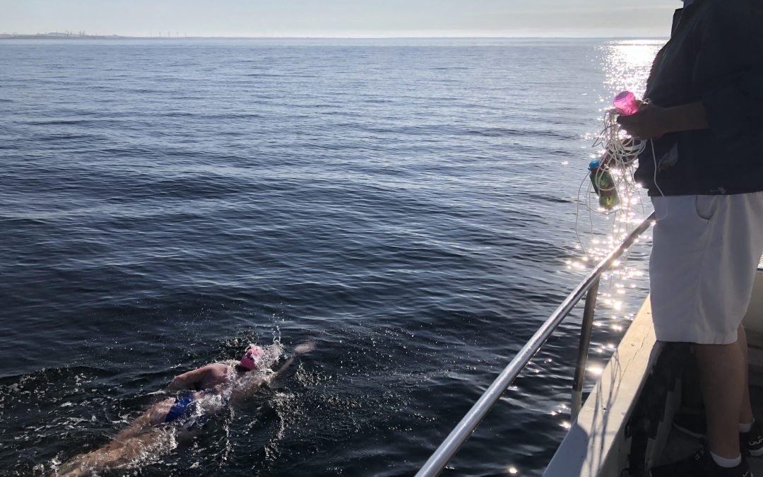 swimoresund mariel hawley husband feeding