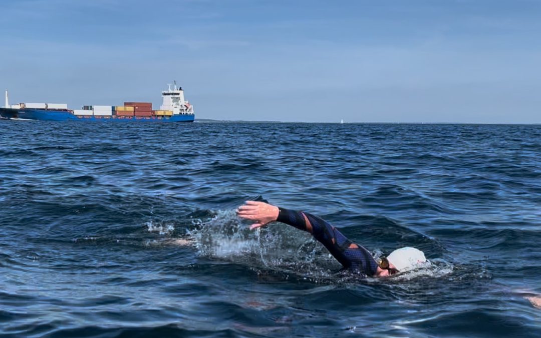 swimoresund relay jennifer clifford ship