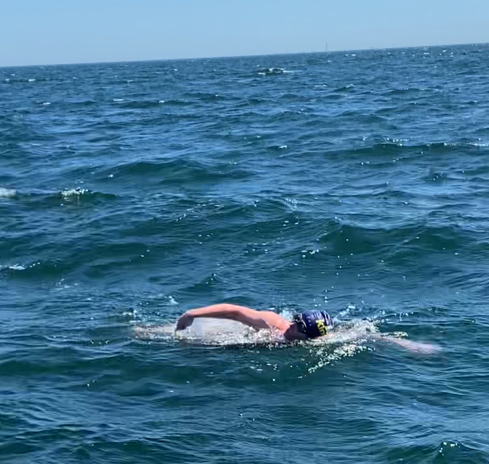 sisk group team 2 rough sea